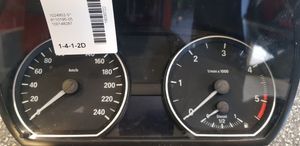 BMW 1 E81 E87 Compteur de vitesse tableau de bord 9110195