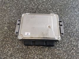 Peugeot 308 Calculateur moteur ECU 0281013872