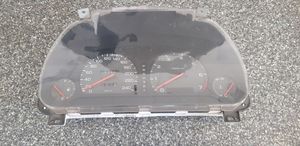 Subaru Outback Compteur de vitesse tableau de bord 0201064