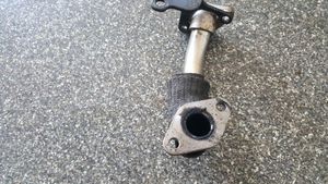 Hyundai Terracan Tuyau de raccordement solide EGR 