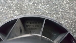 Ford Focus C-MAX Pečiuko ventiliatorius/ putikas 1736007101