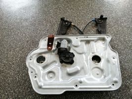 Nissan Qashqai+2 Elektryczny podnośnik szyby drzwi przednich FC685A