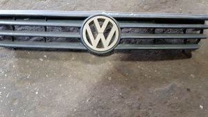 Volkswagen Polo III 6N 6N2 6NF Grille calandre supérieure de pare-chocs avant 