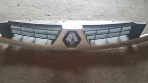 Renault Megane II Maskownica / Grill / Atrapa górna chłodnicy 