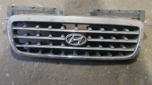 Hyundai Trajet Maskownica / Grill / Atrapa górna chłodnicy 