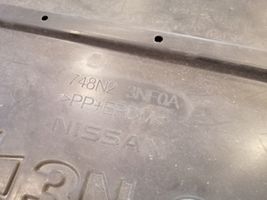 Nissan Leaf I (ZE0) Center/middle under tray cover 748N23NF0A