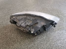 Audi A6 S6 C6 4F Lampa przednia 