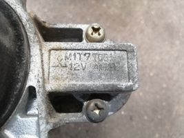 Mazda Xedos 9 Rozrusznik M1T77081