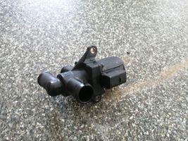 Volkswagen Touareg I Pompe de circulation d'eau, chauffage auxiliaire Webasto 7L0819076A