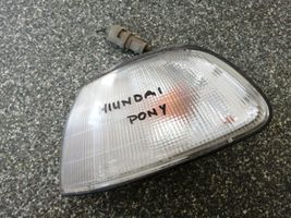 Hyundai Pony Передний поворотный фонарь 01916
