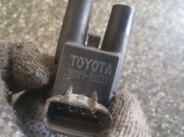 Toyota Avensis T220 Cewka zapłonowa wysokiego napięcia 9091902223