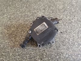 Chevrolet Captiva Pompe à vide 96440320