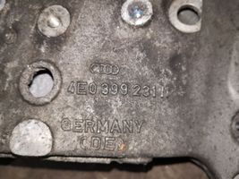 Audi A8 S8 D2 4D Supporto di montaggio scatola del cambio 4E0399231N