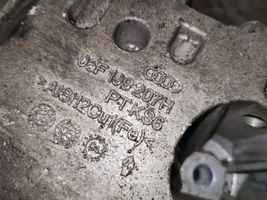 Volkswagen PASSAT B6 Engine mounting bracket 06F199207H