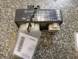 Volkswagen Caddy Coolant fan relay 1J0919506H