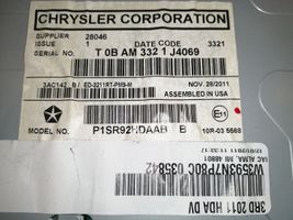 Chrysler Town & Country V Monitori/näyttö/pieni näyttö P1SR92HDAAB