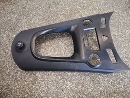 Chevrolet Orlando Rivestimento in plastica cornice della leva del cambio 96897085