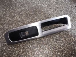 Volvo V50 Front door window switch trim 8679669