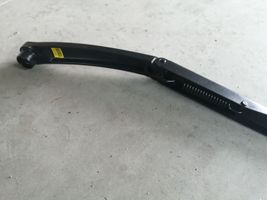 Hyundai Santa Fe Front wiper blade arm 