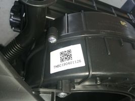 Hyundai Santa Fe Sisälämmityksen ilmastoinnin korin kotelo DH3U1TMJAA