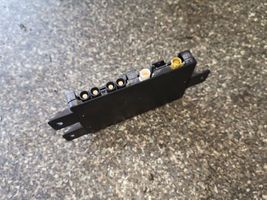 Audi A2 Aerial antenna amplifier 4D0035530E