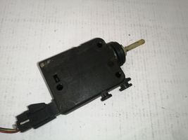 Opel Astra G Serratura del tappo del serbatoio del carburante 90589918