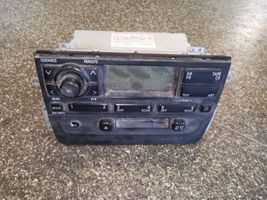 Toyota Avensis T220 Radio/CD/DVD/GPS-pääyksikkö 8611005010