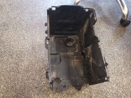 Mazda 3 I Boîte de batterie BP4K56040