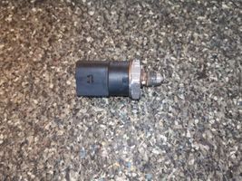 Volkswagen Touran I Fuel pressure sensor 0261545008