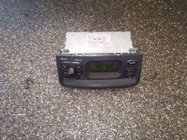 Toyota Yaris Unidad delantera de radio/CD/DVD/GPS 8611052021