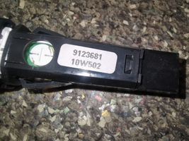 Volvo S60 Hazard light switch 9123681