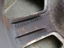 Audi A4 S4 B8 8K Cerchione in lega R16 8K0601025A