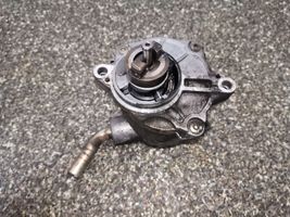 Mercedes-Benz S W220 Alipainepumppu A6122300065