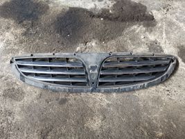 SsangYong Kyron Grille calandre supérieure de pare-chocs avant 7945109000