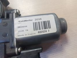 Nissan Qashqai+2 Moteur de lève-vitre de porte avant 402034F