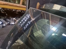 Ford Mondeo Mk III Rear windscreen/windshield window 