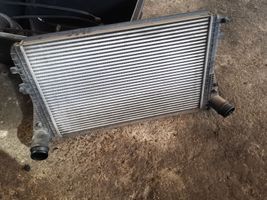 Volkswagen Touran II Radiatore intercooler 1K0145803AS