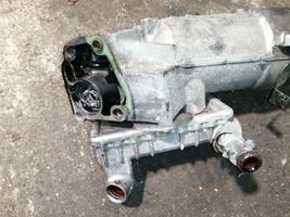 Mercedes-Benz C W202 Support de filtre à huile 