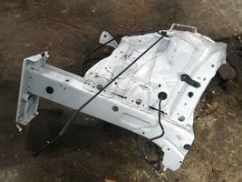 Hyundai i30 Longherone lato anteriore 