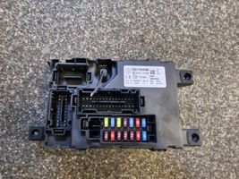 Fiat Punto (199) Module de fusibles 00517954300