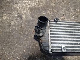 Hyundai i40 Chłodnica powietrza doładowującego / Intercooler 