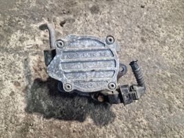 Toyota Yaris Unterdruckpumpe Vakuumpumpe 