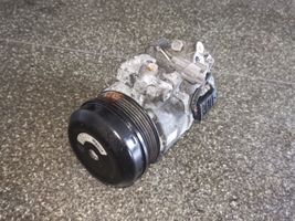 Mercedes-Benz SLK R172 Ilmastointilaitteen kompressorin pumppu (A/C) 4472605982