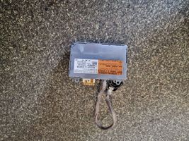 Renault Vel Satis Ajovalojen virranrajoitinmoduuli Xenon 8200051260