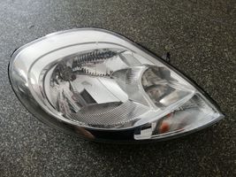 Opel Vivaro Headlight/headlamp 8200701356