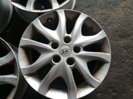 Hyundai i30 R16-alumiinivanne 529102J250