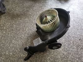 Land Rover Freelander 2 - LR2 Ventola riscaldamento/ventilatore abitacolo 