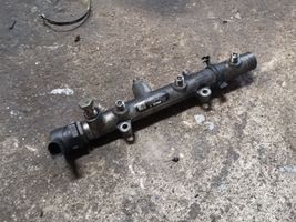 Audi A6 S6 C6 4F Kraftstoffverteiler Einspritzleiste Verteilerrohr 059130090J