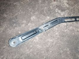 Mercedes-Benz CLC CL203 Front wiper blade arm AI231180437