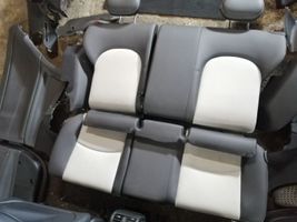 Mercedes-Benz CLC CL203 Set interni 